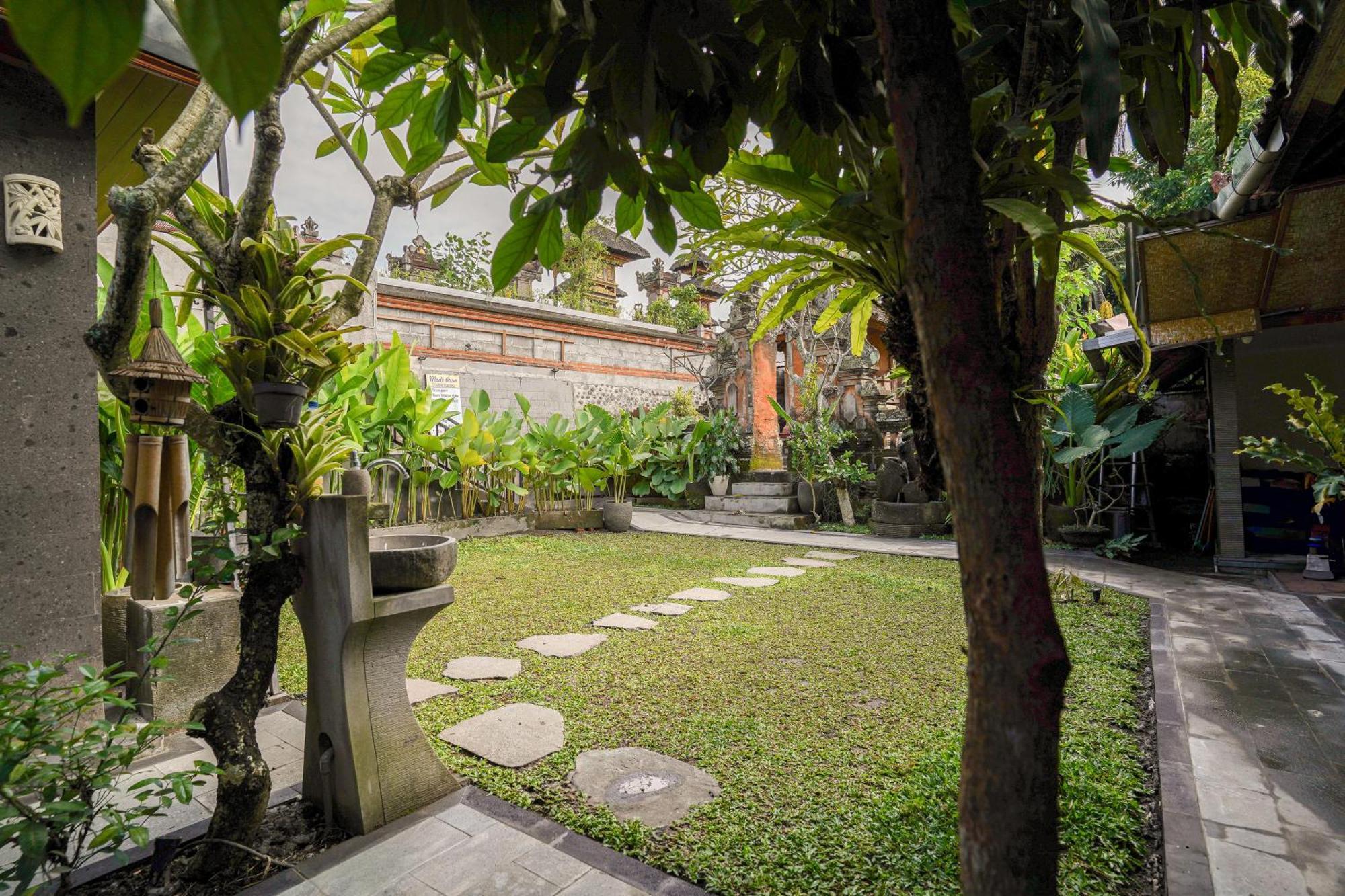 Made Arsa Homestay Ubud  Luaran gambar